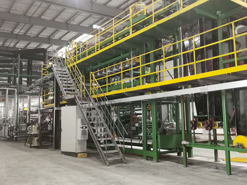 創(chuàng)新驅(qū)動(dòng)，智造未來 東方雨虹有胎無胎多功能組合型卷材生產(chǎn)線成功試機(jī)